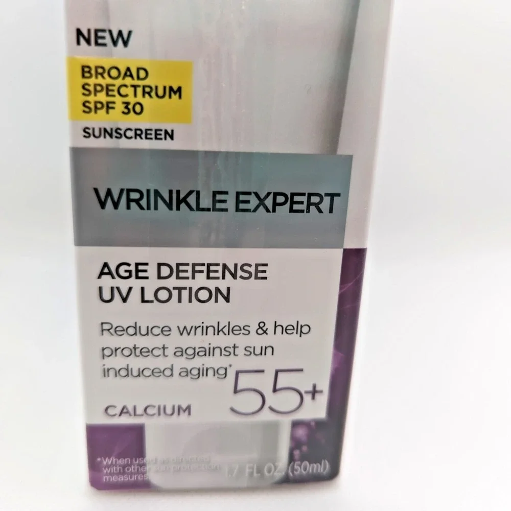 Pack Of 3 L'Oreal Paris Wrinkle Expert .Spf 30 Age Defense UV Lotion. Calcum 55+